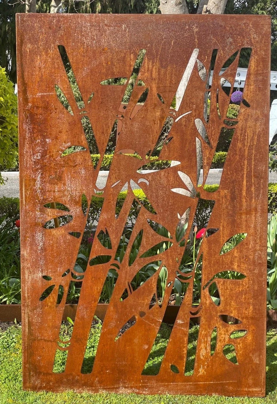 Corten privacy screen - bamboo one